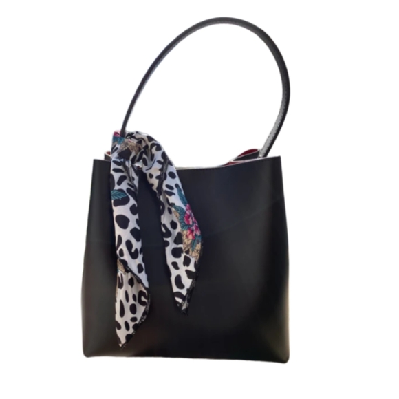 Arya Couture Firenze Hobo Bucket Bag - Picture 3 of 16